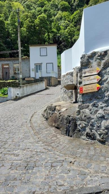 Casa Do Sanguinho Villa Faial da Terra Ngoại thất bức ảnh